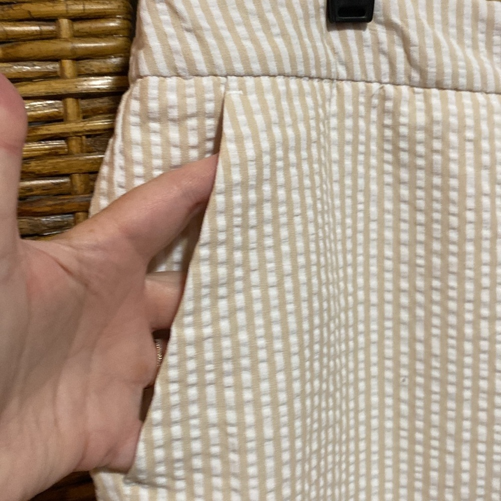 NWOT Joan Rivers White tan seersucker lined wide leg pants 1X - Picture 3 of 6
